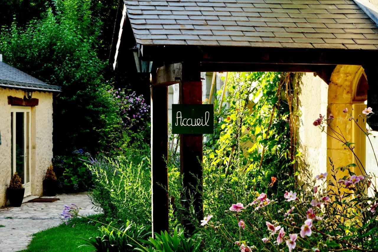 Le Moulin De La Planche Bed & Breakfast Cerelles Ngoại thất bức ảnh