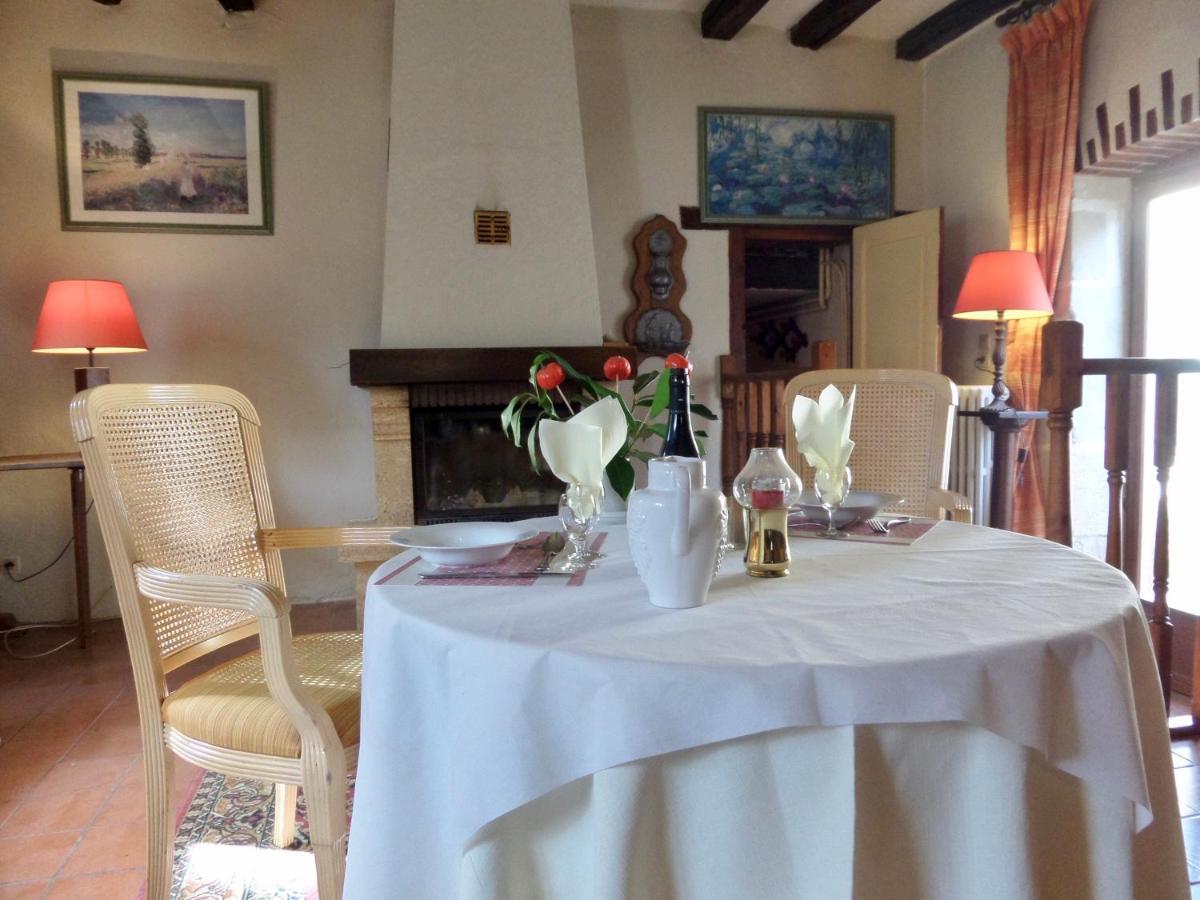 Le Moulin De La Planche Bed & Breakfast Cerelles Ngoại thất bức ảnh