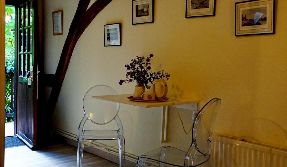 Le Moulin De La Planche Bed & Breakfast Cerelles Ngoại thất bức ảnh